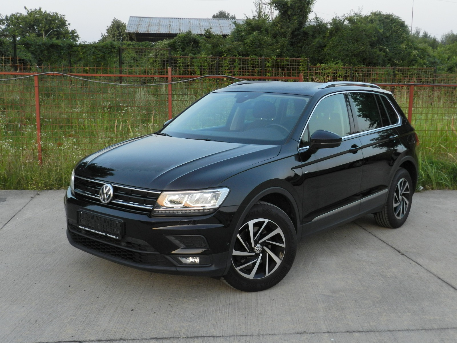 Volkswagen Tiguan 2.0TDI Highline Join Black
