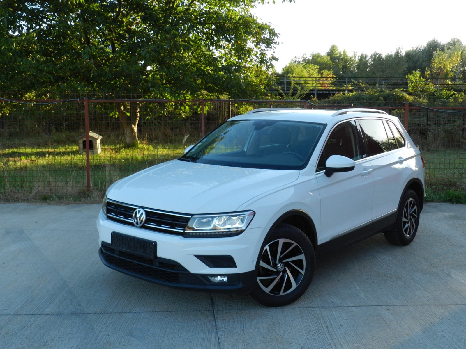 Volkswagen Tiguan 2.0TDI 150CP Highline CONNECT White