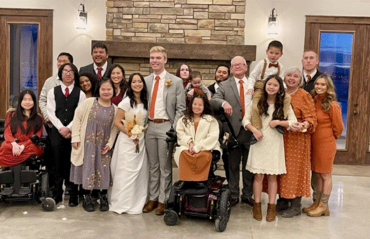 2025 圣诞心愿单活动(3)-- 在伤痛最深处,爱仍有继续的力量