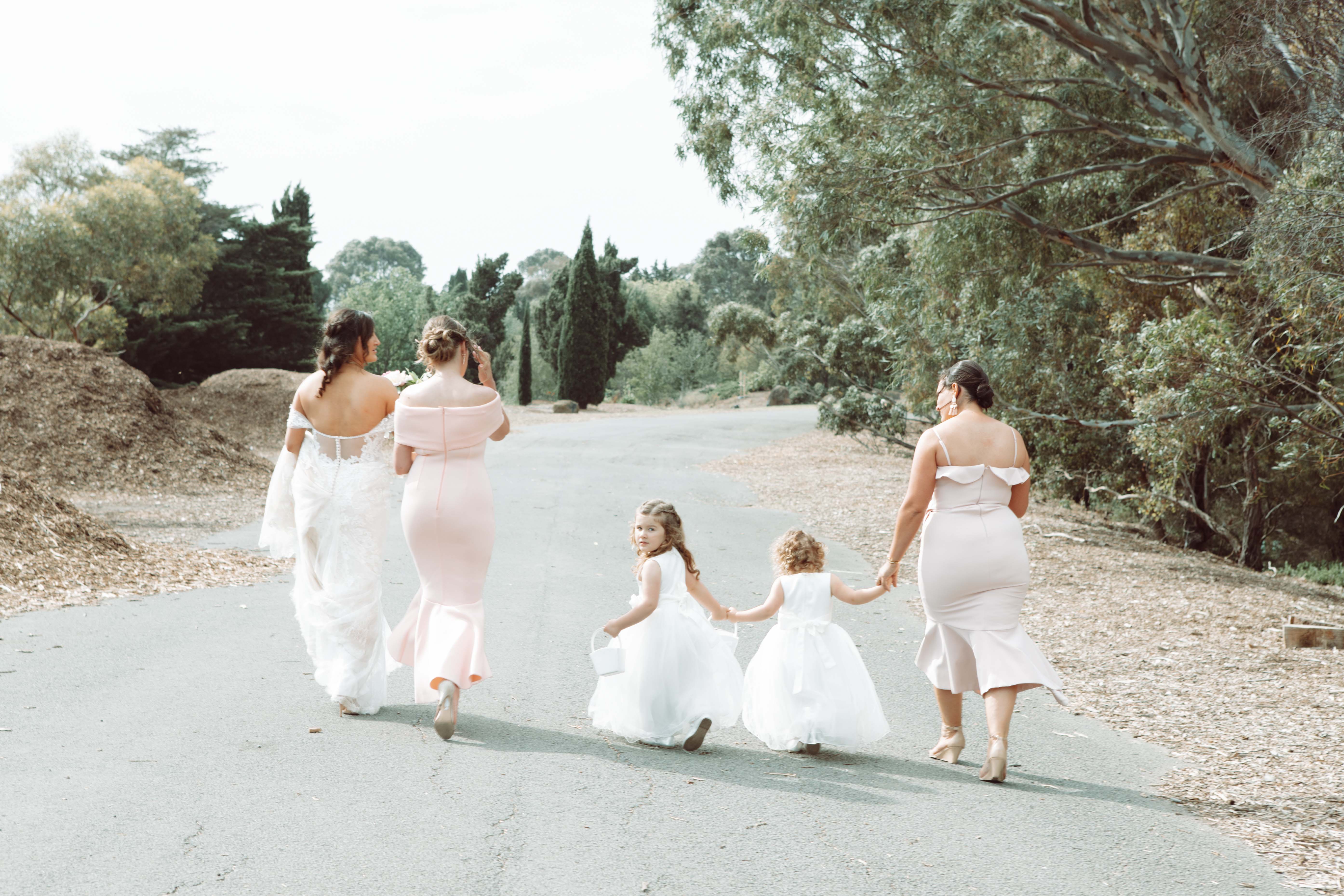 SareClarke Photography — photo 7 of 18