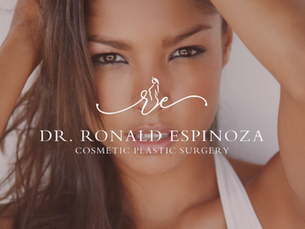 Close-up of a confident woman with smooth, sculpted arms after cosmetic surgery at Dr. Ronald Espinoza’s clinic.