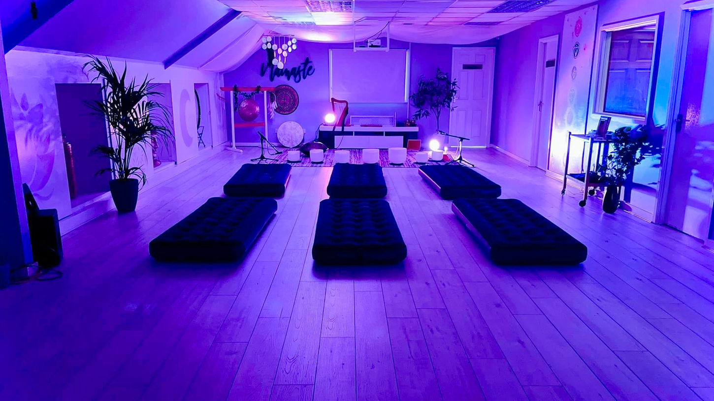 Soung healing room prepared and awaiting the particpants to arrive.