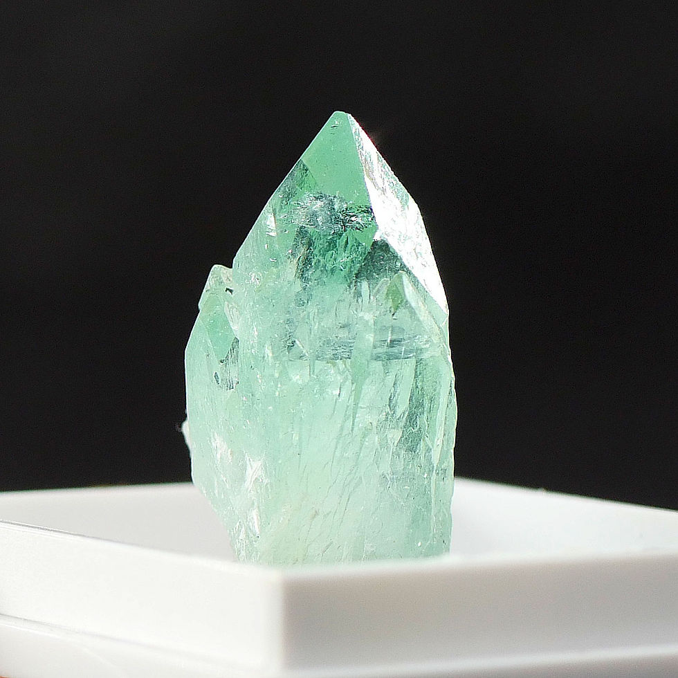 Thumbnail: Apophyllite – Poona, India