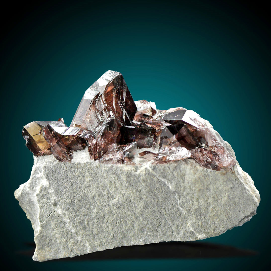 Axinit – Puiva, Saranpaul, Berezovo, Russland