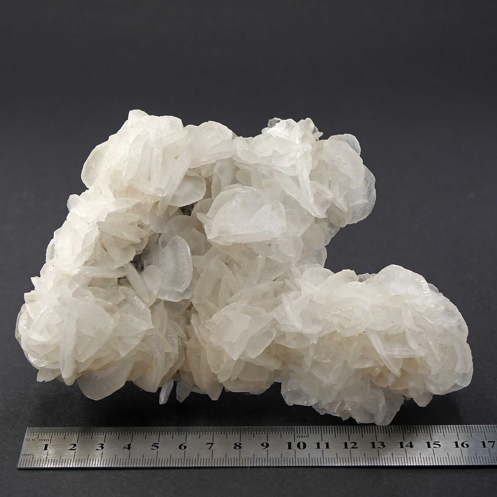 Thumbnail: Leaf Calcite – Dalnegorsk, Russia