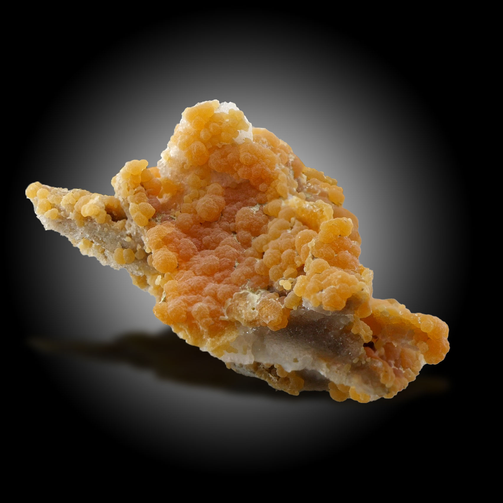 Mimetesite, quartz – Sophienruhe mine (Karlstollen), Badenweiler, Germany