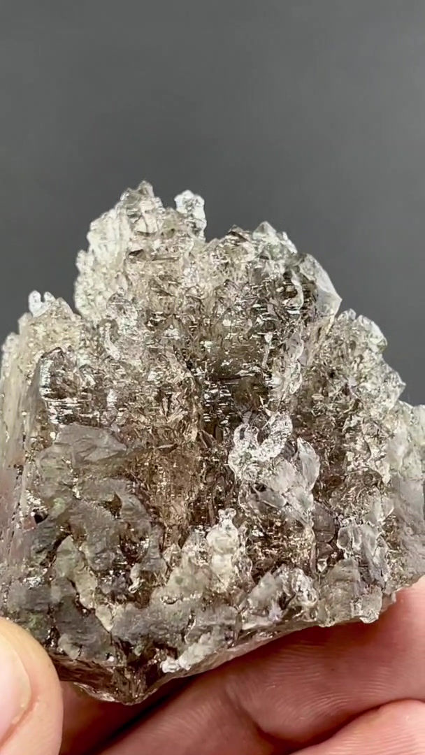 Thumbnail: Skeletal quartz, smoky quartz – Val Giuv, Graubünden, Switzerland
