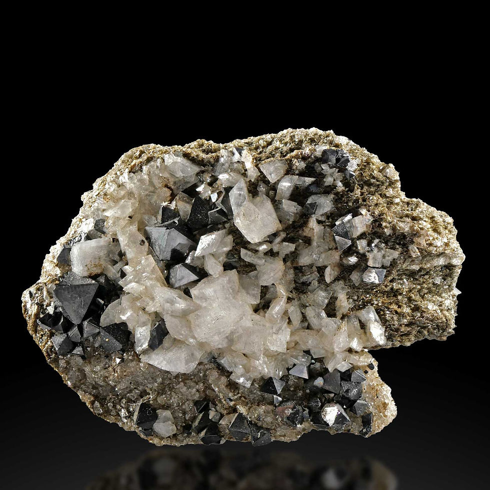 Thumbnail: Magnetite, Adular – Kollergraben, Binntal, Valais, Switzerland