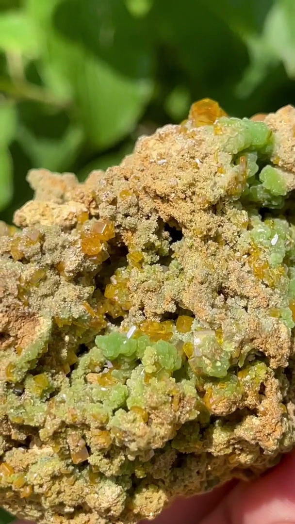 Thumbnail: Wulfenit, Mimetesit – Ojuela Mine, Mapimi, Durango, Mexiko