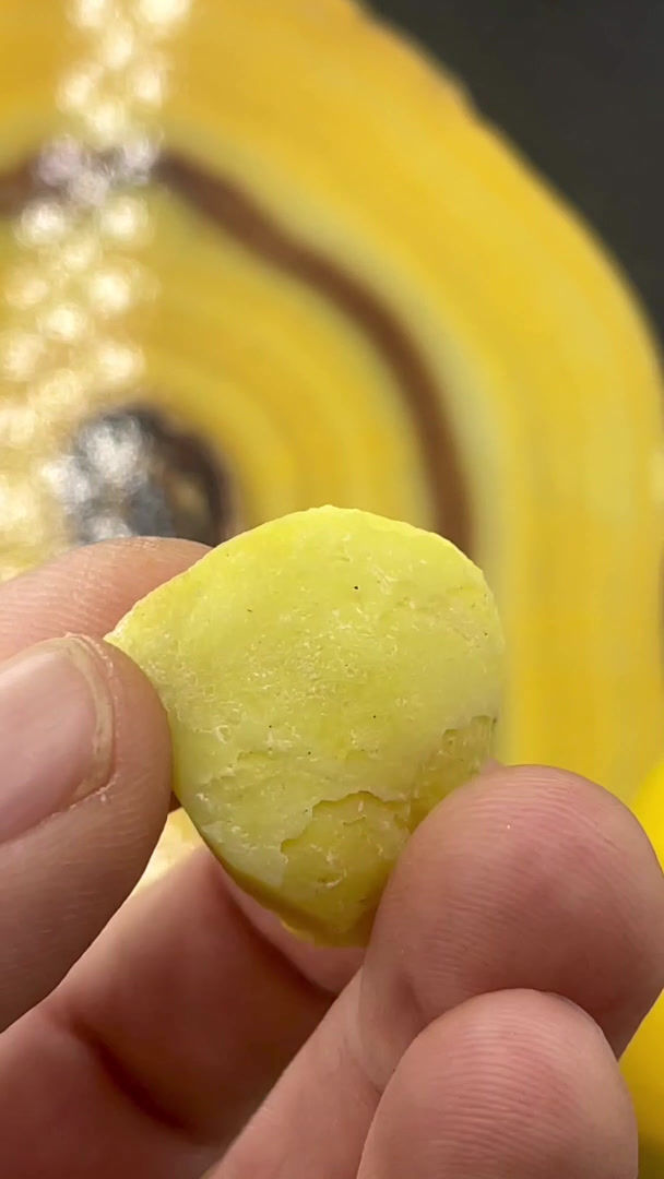 Thumbnail: Smithsonite – Masua Mine, Iglesias, Sardinia, Italy