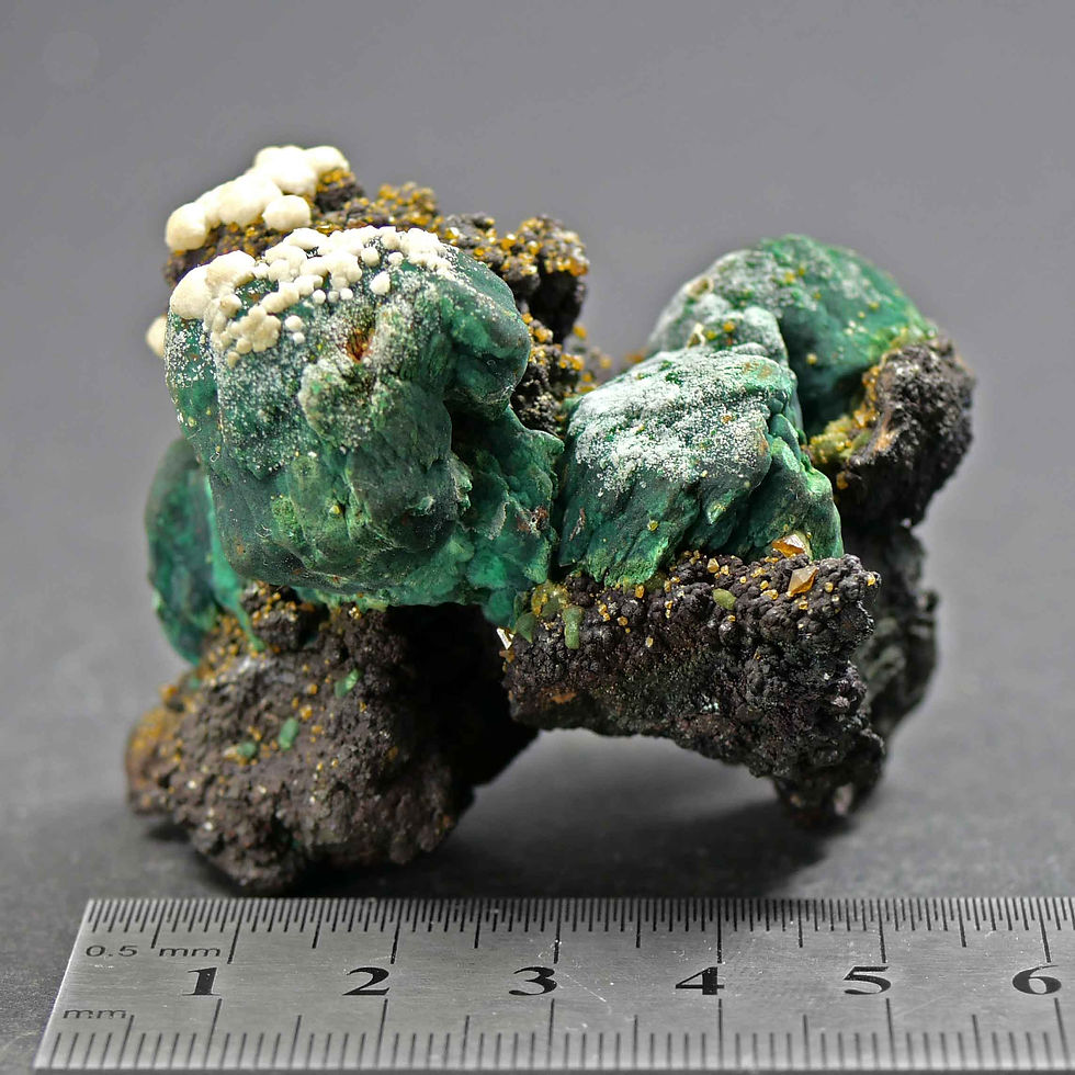 Thumbnail: Malachite after Azurite, Smithsonite, Wulfenite - Whim Creek, Australia