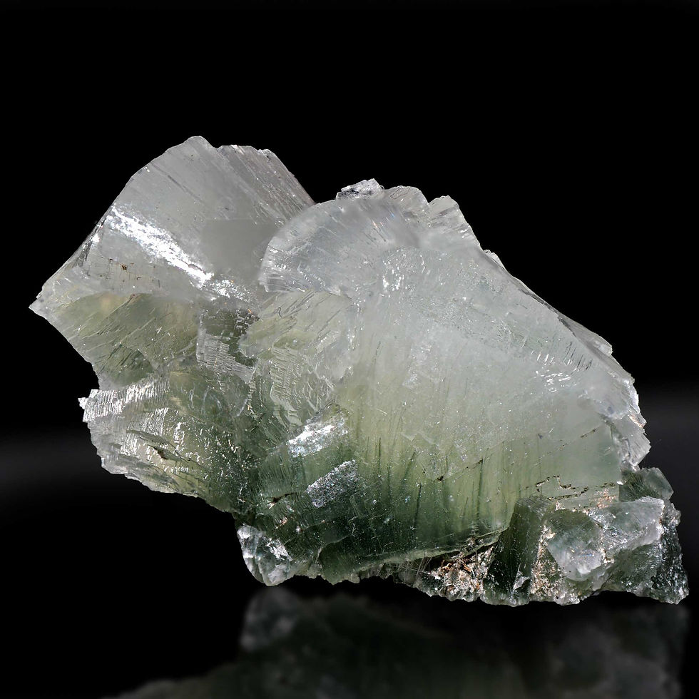 Thumbnail: Prehnite - Saint-Christophe-en-Oisans, France