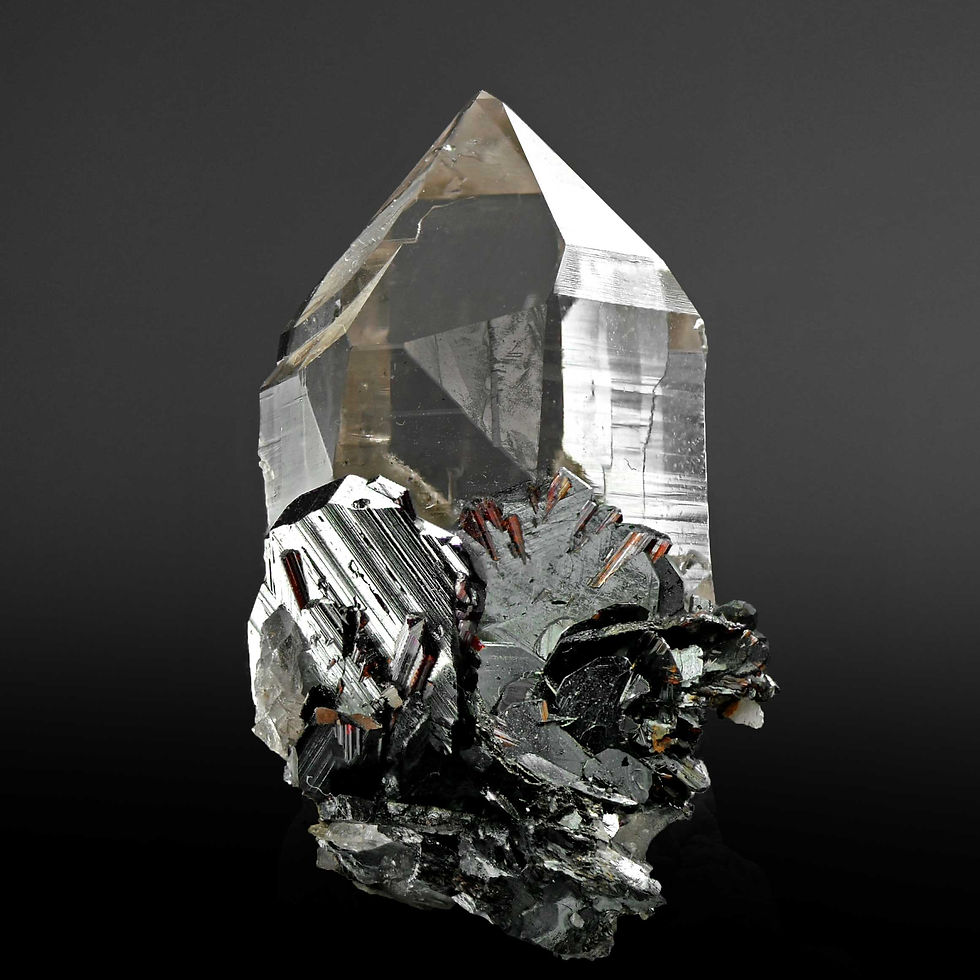 Thumbnail: Hematite, Rutile on Quartz – Cavradi Gorge, Graubünden, Switzerland