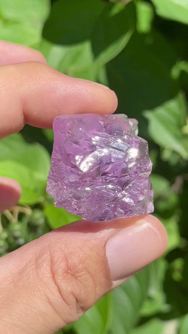 Thumbnail: Spodumen var. Kunzit – Mawi pegmatit, Nuristan, Afghanistan