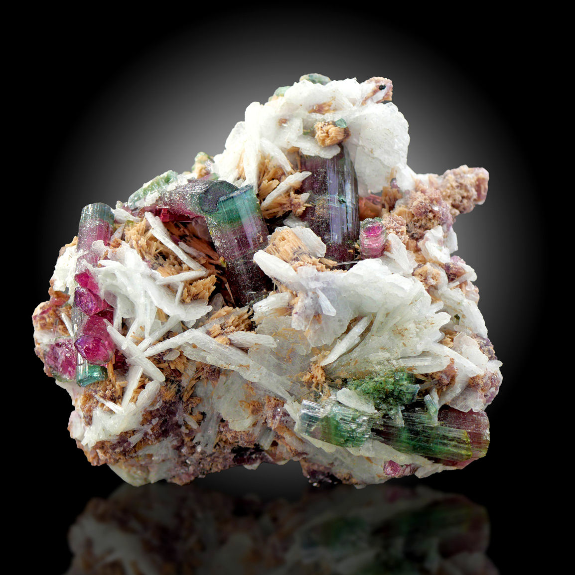 Tourmaline – Pederneira Mine, Minas Gerias, Brazil