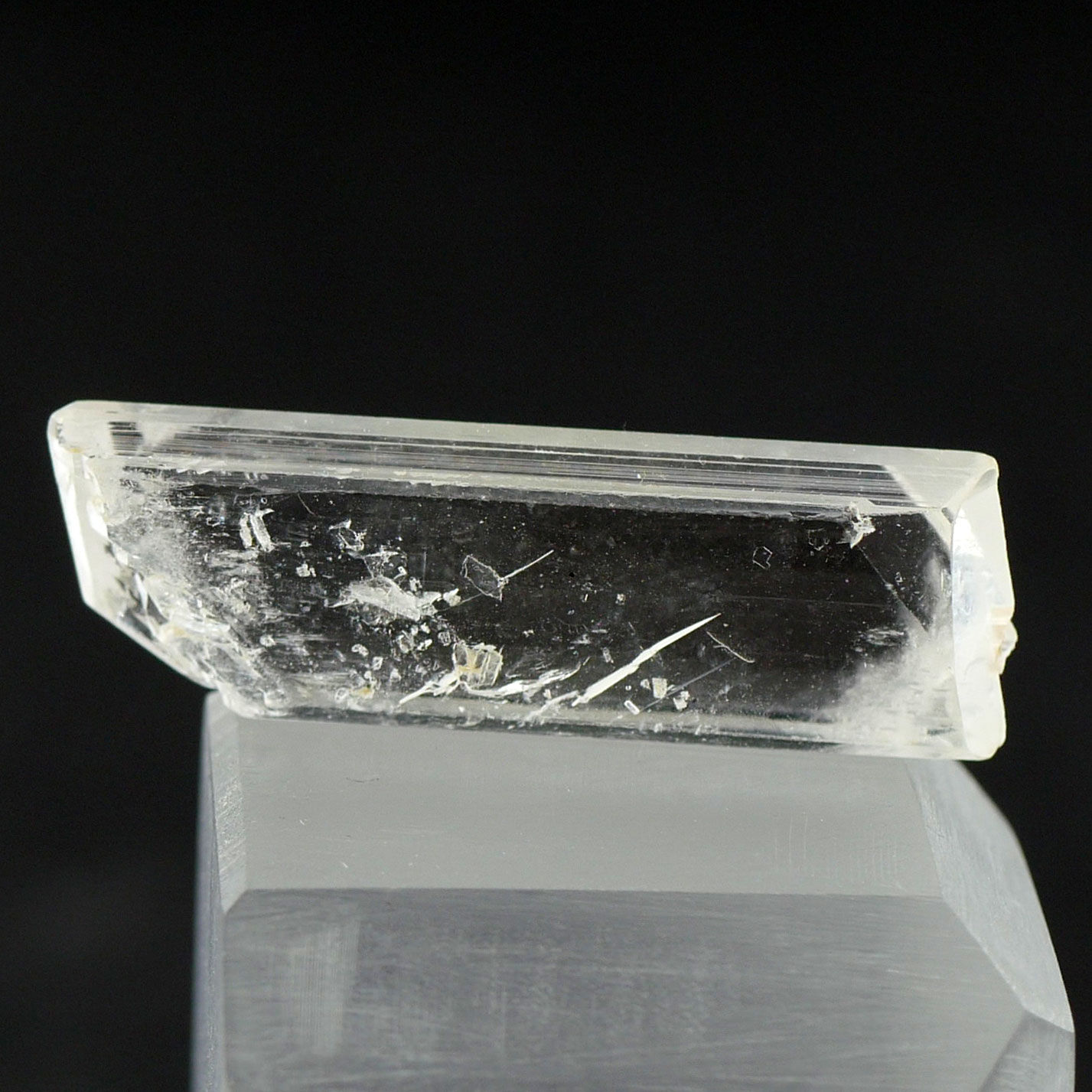 Spodumene – Darra-I Pech, Konar, Afghanistan