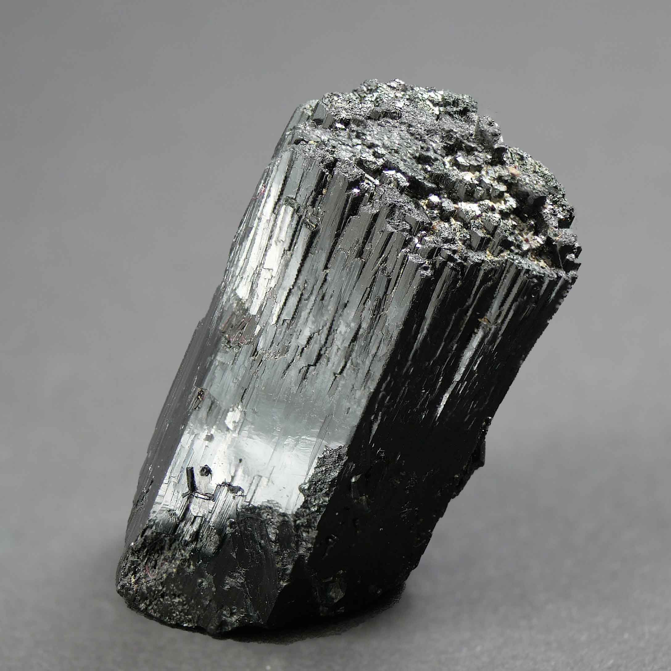 Turmalin Var. Schörl – Simbabwe