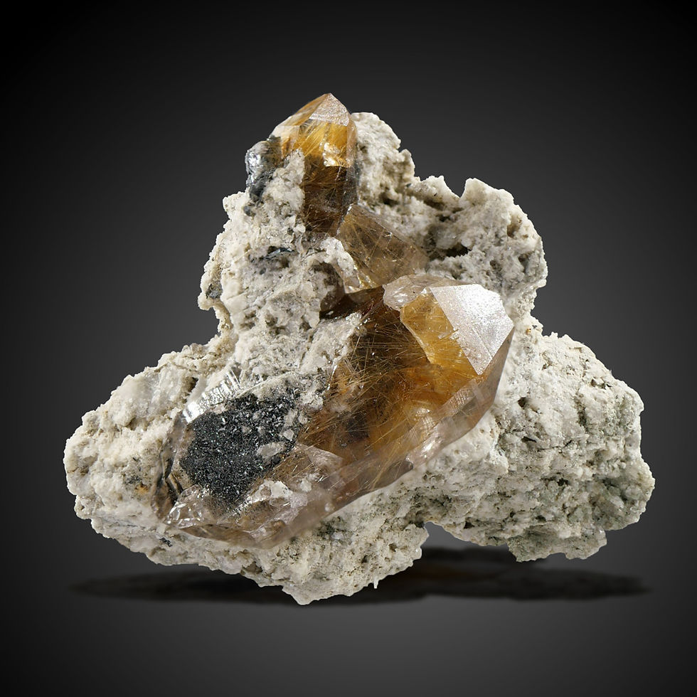 Thumbnail: Rutile in rock crystal – Furka Pass, Uri, Switzerland