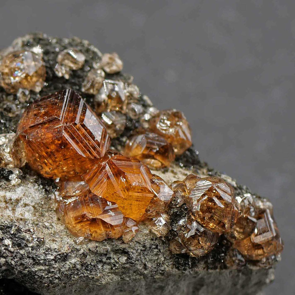 Thumbnail: Garnet var. Grossular – Jeffrey Mine, Asbestos, Canada