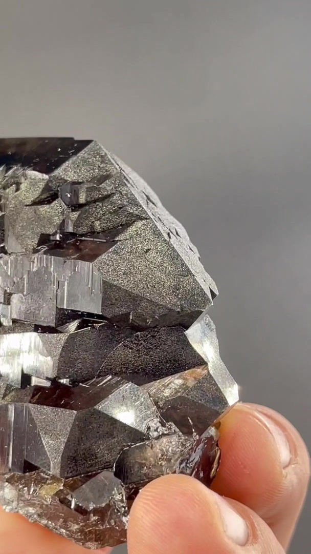 Thumbnail: Gwindel, smoky quartz – Madaranertal, Uri, Switzerland