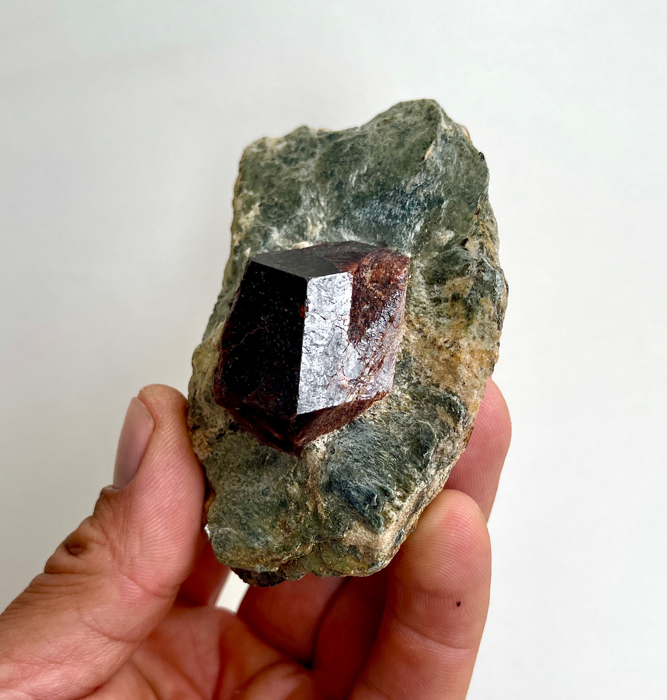 Garnet – Ötztal, Tyrol, Austria
