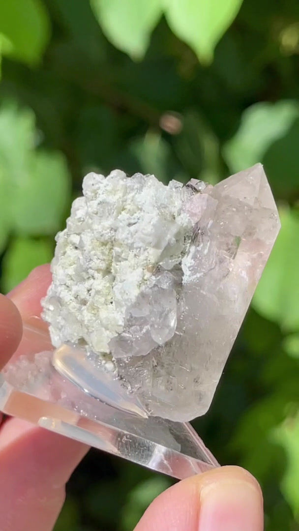 Thumbnail: Pink fluorite, rock crystal – New Gotthard Tunnel, Switzerland