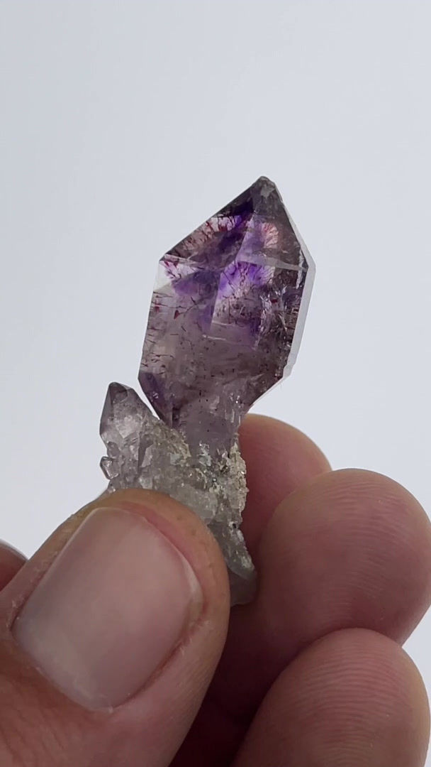 Thumbnail: Double terminated Scepter Amethyst – Zambezi Valley, Zimbabwe