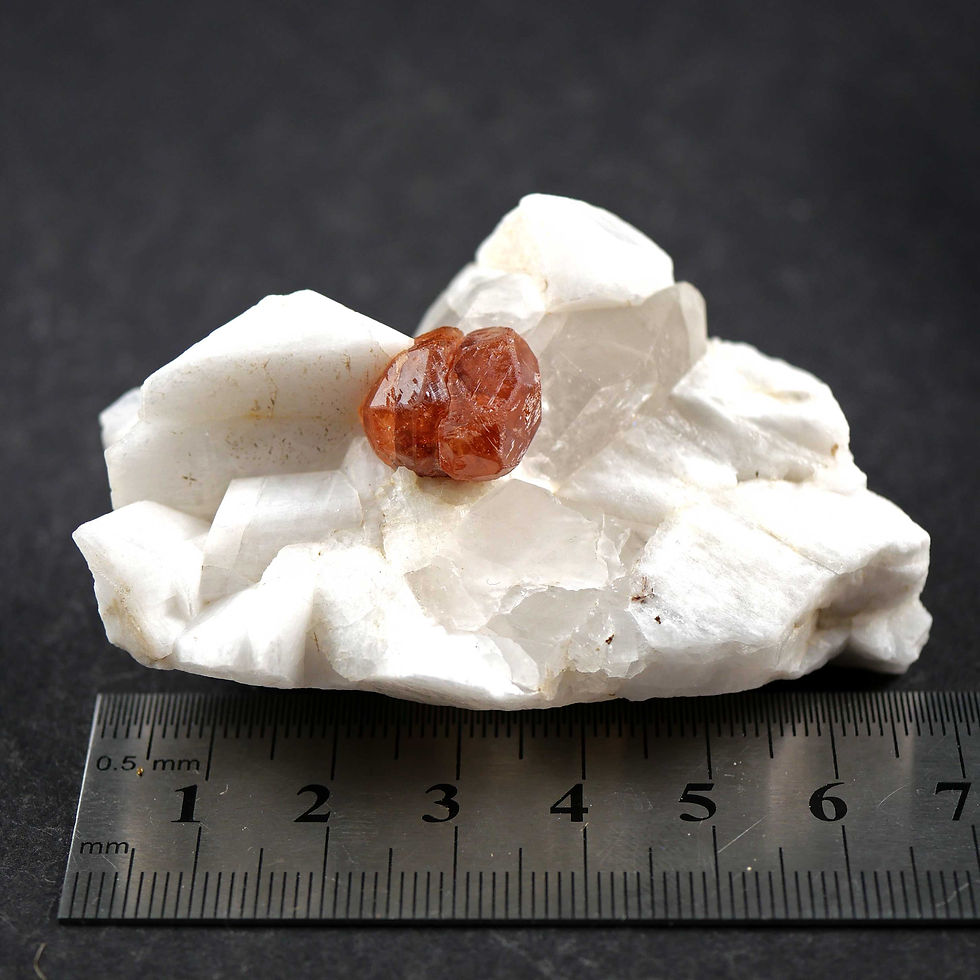 Thumbnail: Garnet var. Hessonite, Quartz, Albite - Shigar Tal, Skardu, Pakistan