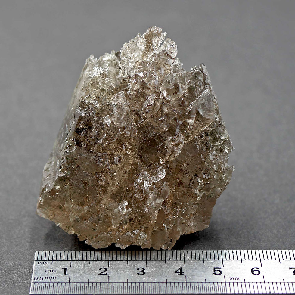 Thumbnail: Skeletal quartz, smoky quartz – Val Giuv, Graubünden, Switzerland