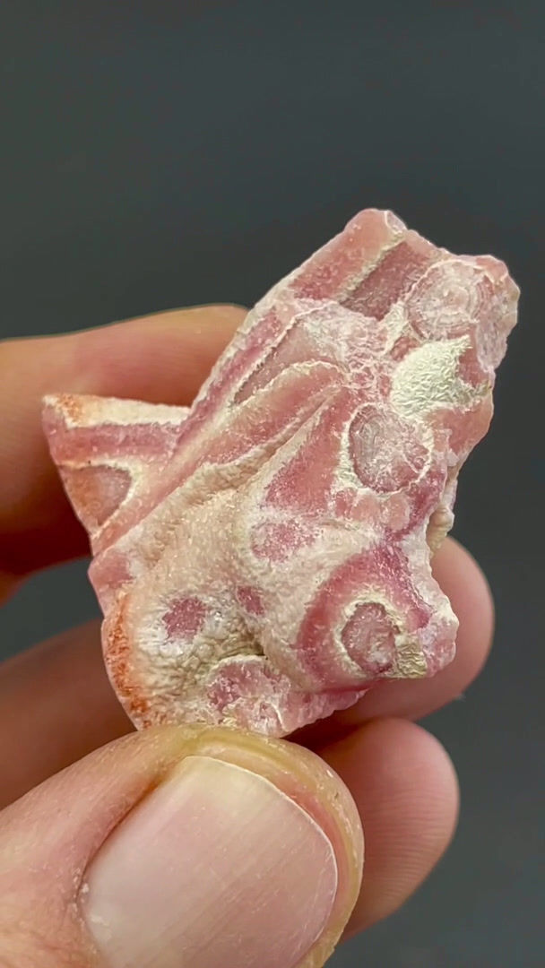 Thumbnail: Rhodochrosit Stalaktit – Capillitas Mine, Andagala, Argentinien