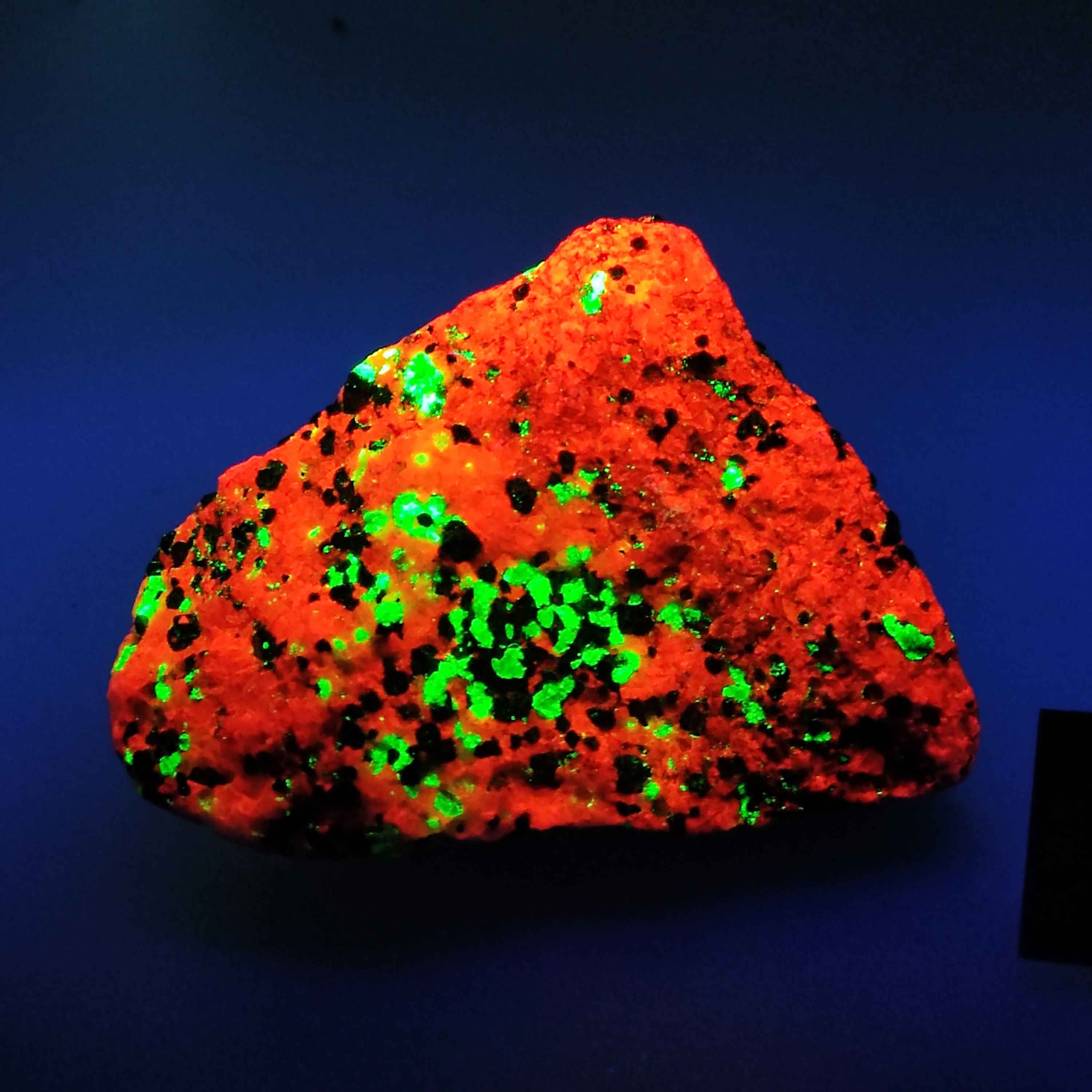 Willemite, Franklinite, Zincite - Sterling Mine, New Jersey, USA