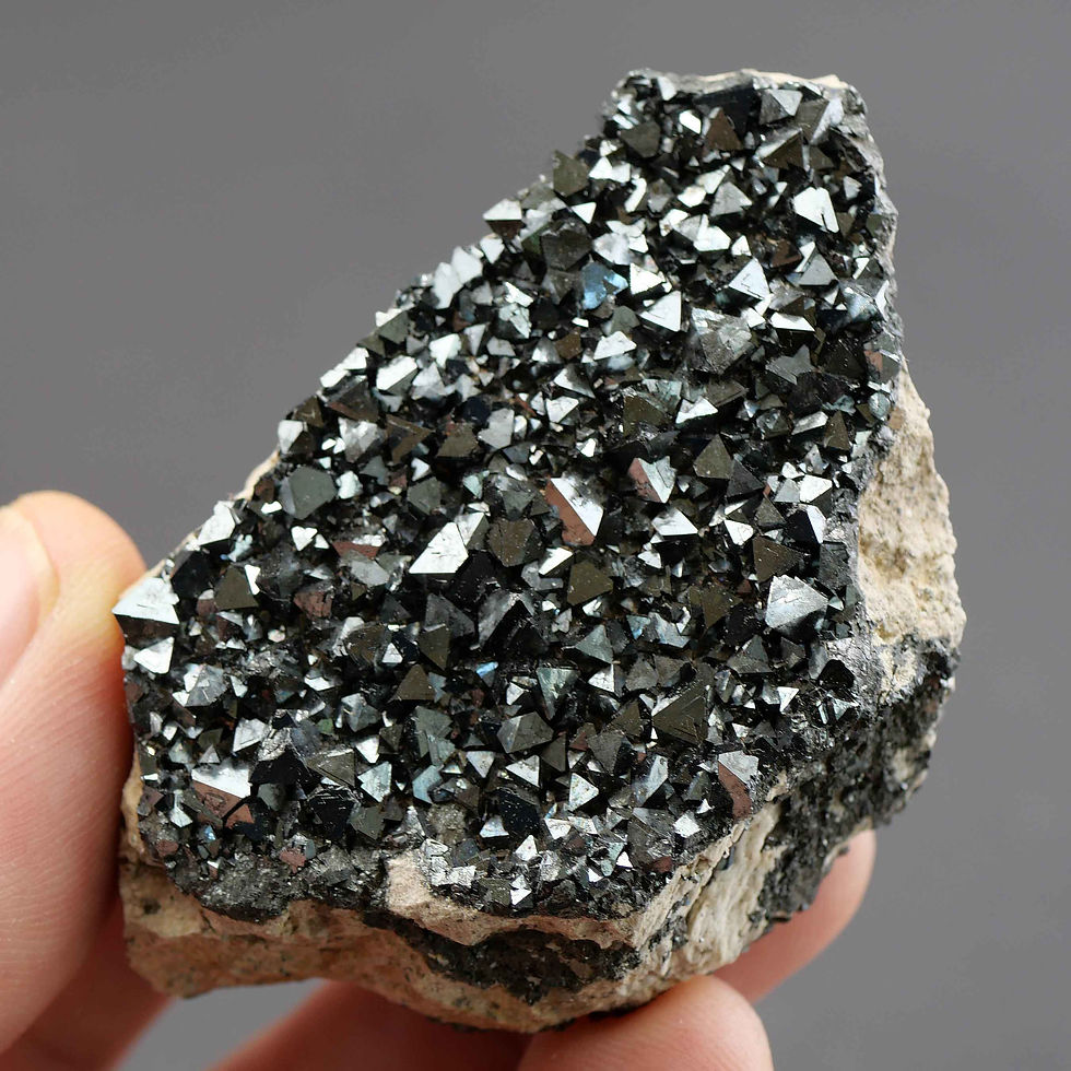 Thumbnail: Magnetit – Cerro Huañaquina, Yocalla Municipality, Potosí, Bolivien