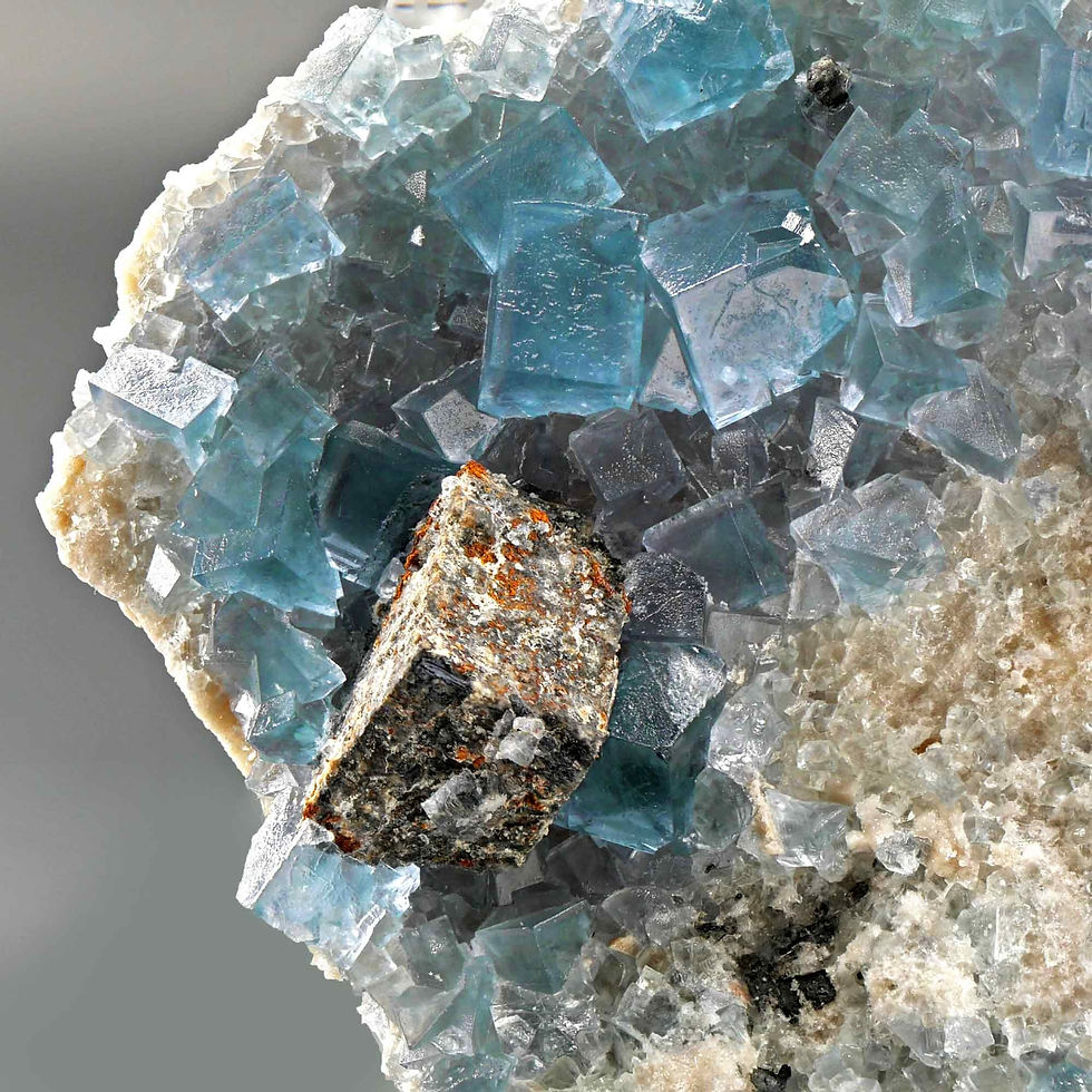 Thumbnail: Fluorite, Galena – Axalp, Brienz, Bern, Switzerland
