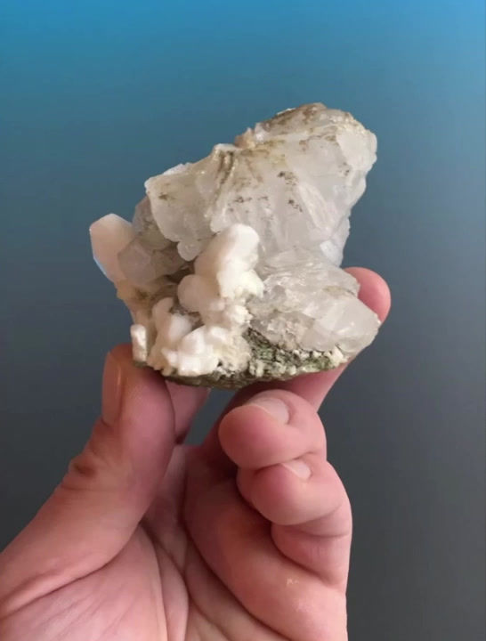Thumbnail: Pericline with calcite - Rauris, Austria