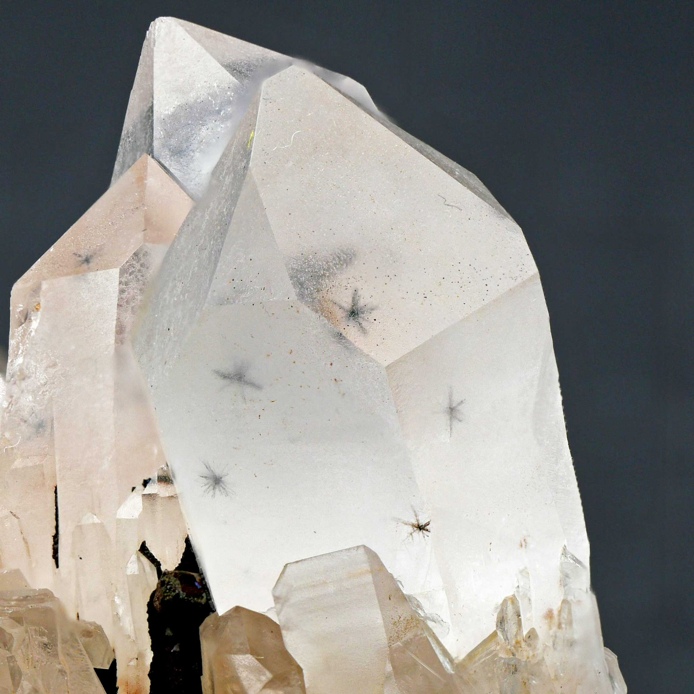 Rock crystal with hollandite inclusions - Ambatofinandrahana, Madagascar