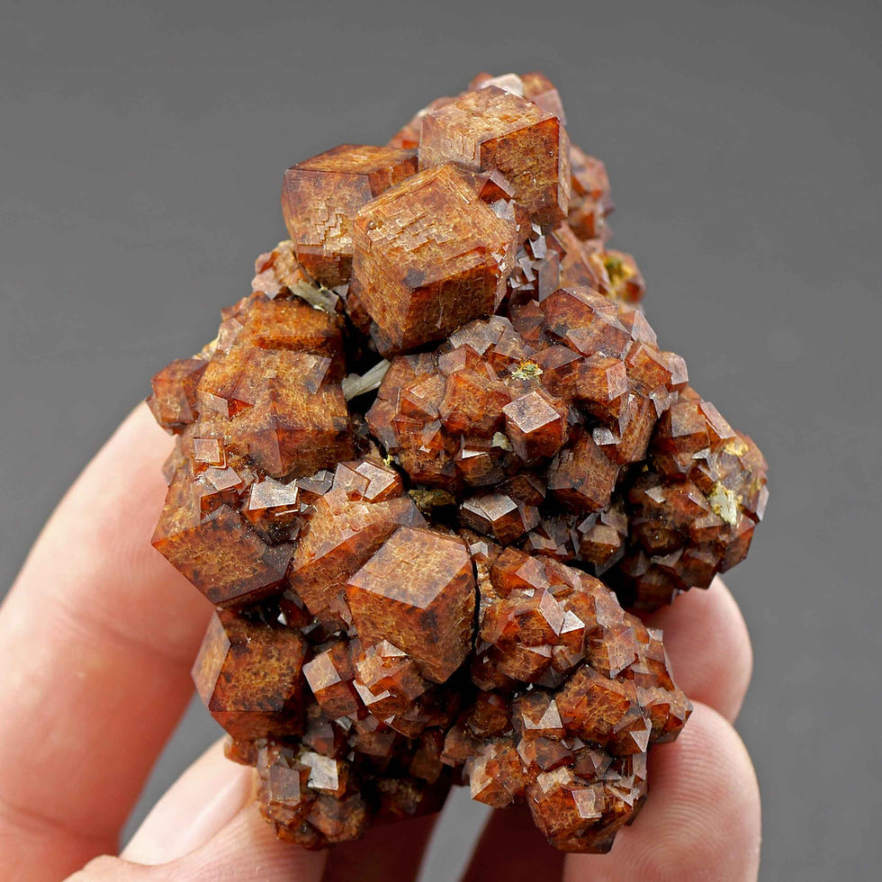 Thumbnail: Andradite, Prasem, Hedenbergite – Avasalos, Serifos, Greece