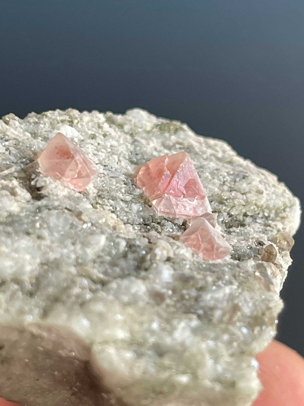 Miniaturbild: Rosa Fluorit – Frunthorn, Schweiz