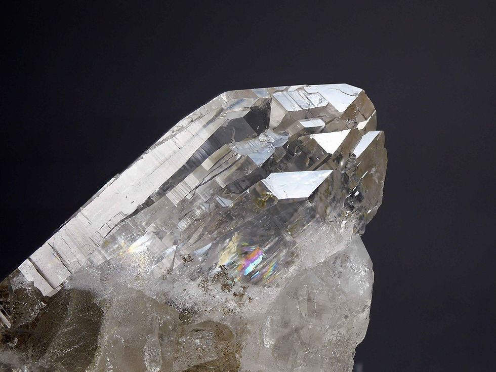 Thumbnail: Quartz crystal double terminated with chlorite - Rauris, Austria