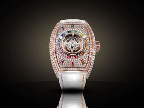 The Curvex CX Grand Central Tourbillon Rainbow: A Masterpiece of Color and Innovation