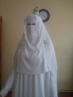 GELİNLİK