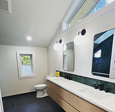 Bathroom Remodeler in Seattle