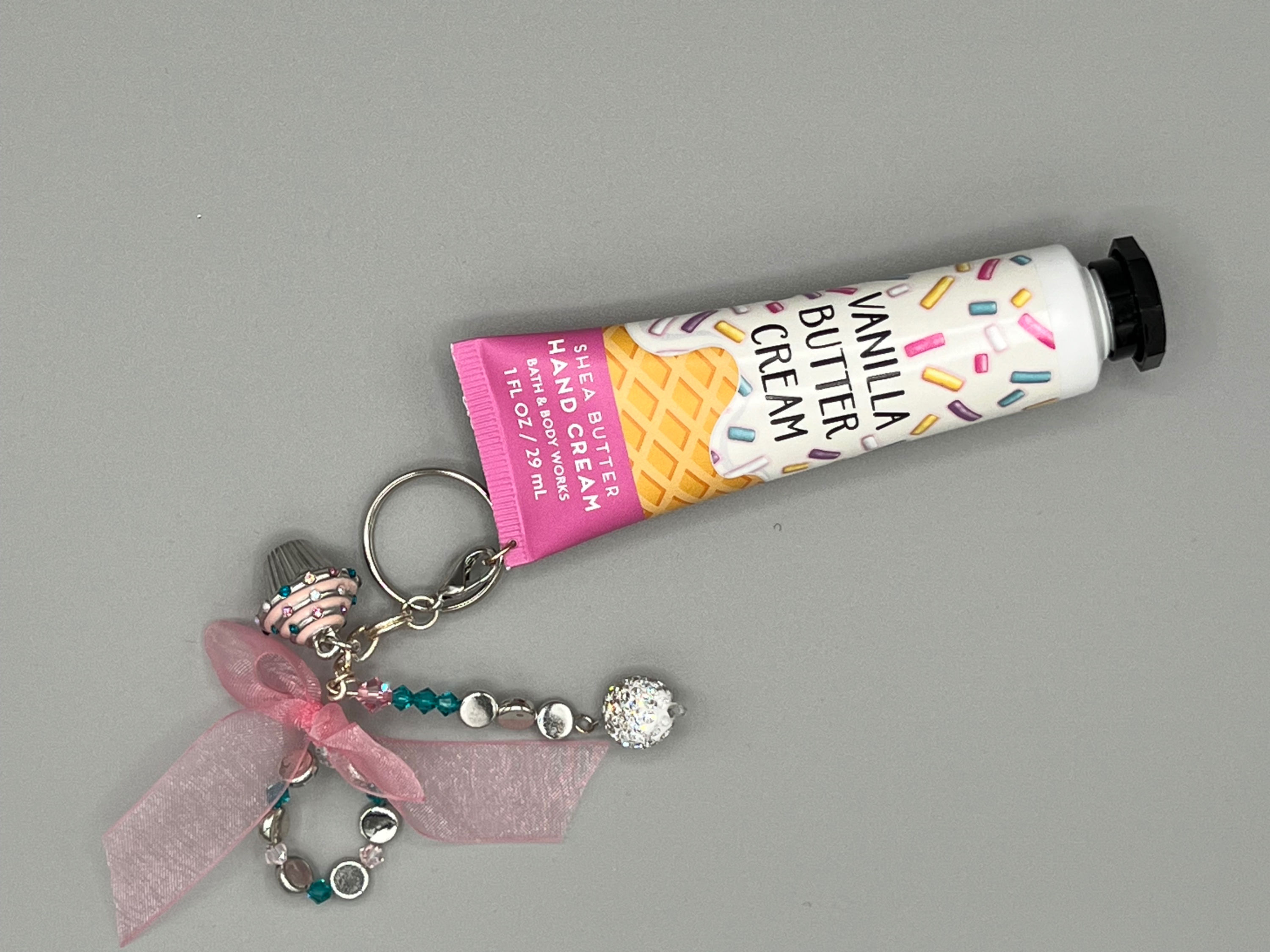 DINGLE DANGLE: HAND CREAM Keychain charm - VANILLA BUTTER CREAM