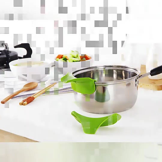 Spill Free Cooking Pot Pourer Oil Diflector Funnel
