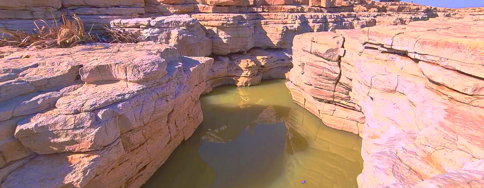 Canyons, rivers, valleys