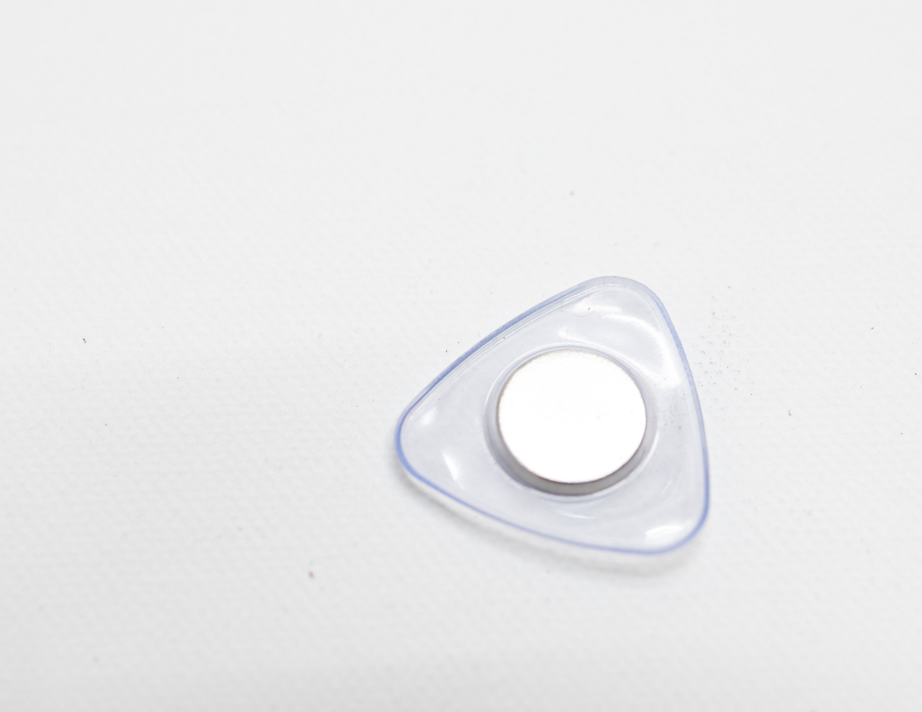 contre-aimant supplémentaire