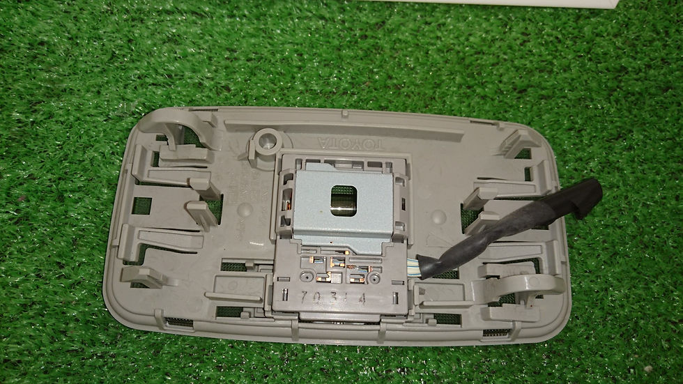 Миниатюра: TOYOTA Wish 2003/2006  ZNE10G