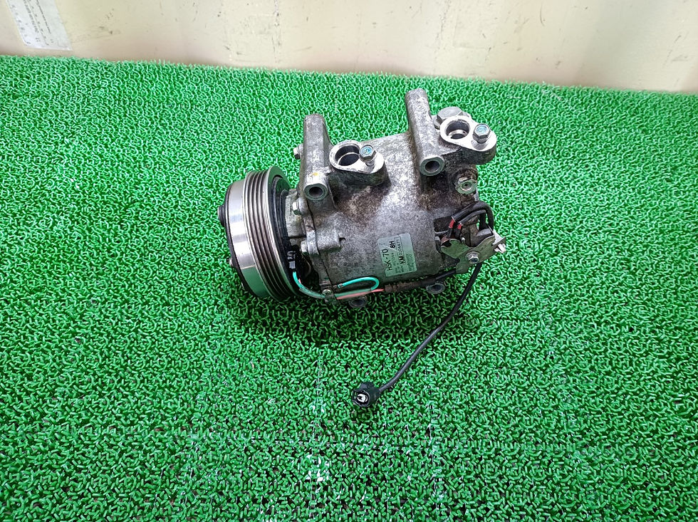 Miniature : HONDA Hybrid Fit Shuttle 2012 GP2