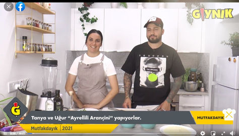 Tanya Kilitkayalı cooks "Wild Asparagus Arachini" with Tas Degirmen Olive Oil