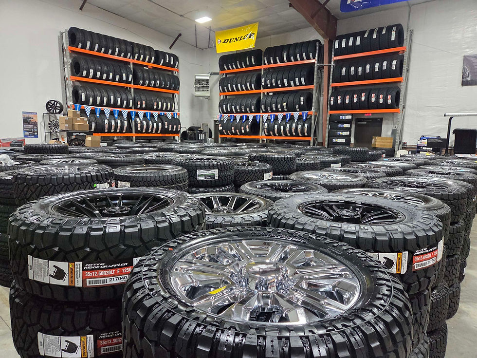 Thumbnail: 20'' Chrome Snowflakes On 33'' Avix Rugged Terrain Tires