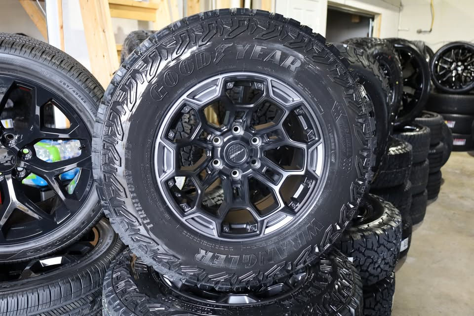 Thumbnail: *** NEW RAM 1500 LARAMIE TRX REBEL BLACK 18'' DEFIANT WHEELS & ALL TERRAINS -12 